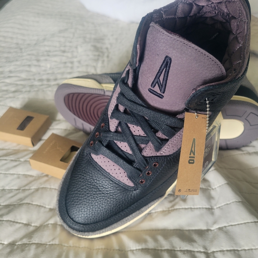 Jordan Women's Sneakers Black and Purple - Picture 4 of 8